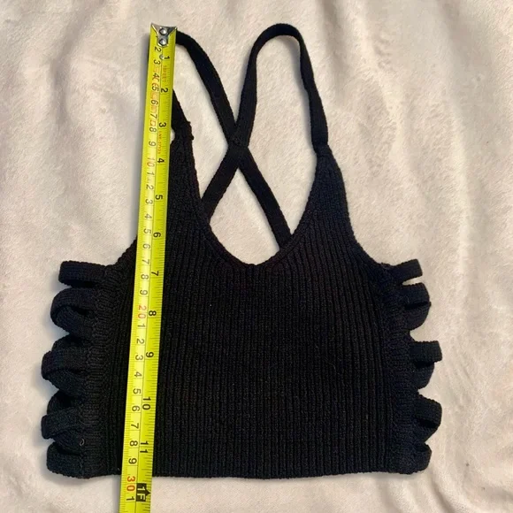 NEW Kimchi Blue Crop Top Small Black Sweater Cotton Acrylic Nylon Spandex NWOT - Picture 7 of 9